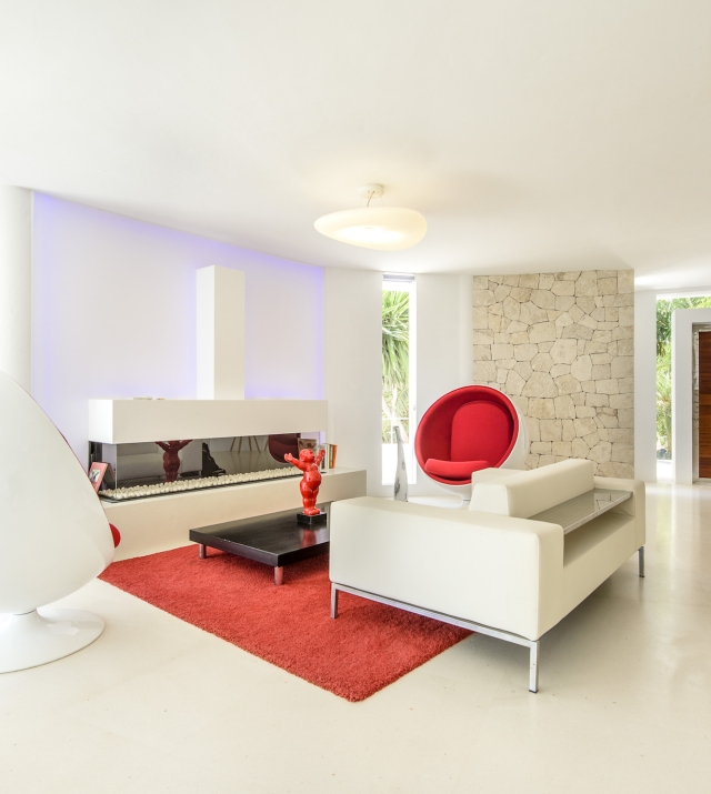 Resa Estates modern villa for sale te koop Cala Tarida Ibiza living room 5.jpg